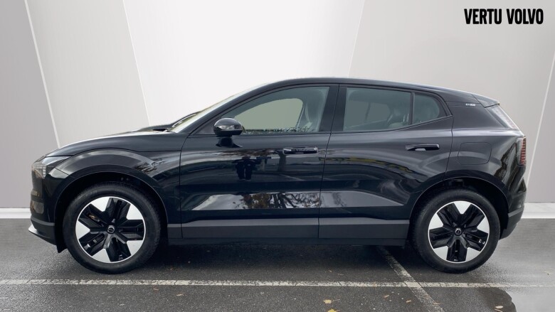 Volvo EX30 200kW Single Motor Plus 51kWh 5dr Auto Electric Estate